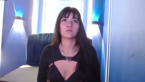 Monserrate online show from 11/12/25, 12:16