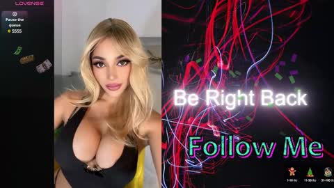 Snapshot of _morganmoore_ chatting on 12/06/24, 08:07 MORGAN KEEP ON FOLLOWING online show from 12/06/24, 08:07