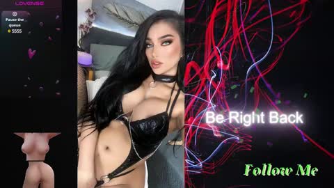 Snapshot of _morganmoore_ chatting on 12/15/24, 08:58 MORGAN KEEP ON FOLLOWING online show from 12/15/24, 08:58