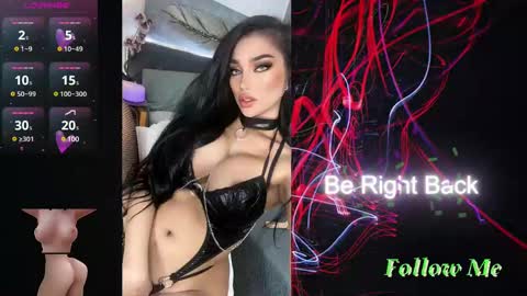 Snapshot of _morganmoore_ chatting on 02/02/25, 11:21 MORGAN KEEP ON FOLLOWING online show from 02/02/25, 11:21