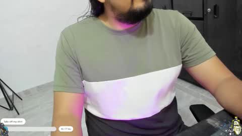 Snapshot of _mr_john chatting on 11/07/25, 05:07 John online show from 11/07/25, 05:07