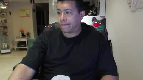 Panda  online show from 10/22/25, 11:37