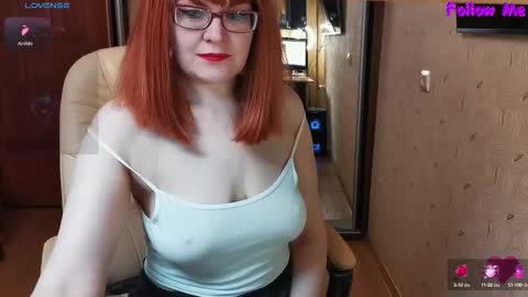 Snapshot of _natali_ chatting on 10/02/25, 03:13 MagicWoman online show from 10/02/25, 03:13