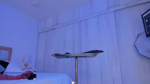 Snapshot of _natasha18_ chatting on 03/08/25, 02:51 Natasha online show from 03/08/25, 02:51