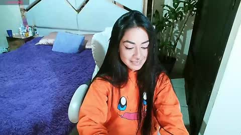 Snapshot of _natashaa19 chatting on 12/11/24, 08:47 Natasha Rodriguez independent model online show from 12/11/24, 08:47