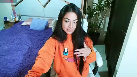 Snapshot of _natashaa19 chatting on 12/11/24, 03:15 Natasha Rodriguez independent model online show from 12/11/24, 03:15