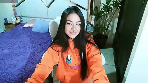Snapshot of _natashaa19 chatting on 12/12/24, 06:47 Natasha Rodriguez independent model online show from 12/12/24, 06:47