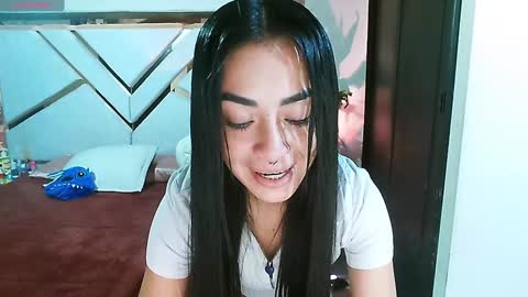 Snapshot of _natashaa19 chatting on 01/20/25, 10:29 Natasha Rodriguez independent model online show from 01/20/25, 10:29