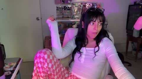 _nathaila_ online show from 10/07/25, 02:53