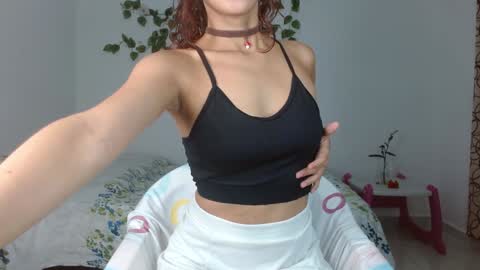 Snapshot of _nayade_ chatting on 12/31/24, 01:15 _nayade_ online show from 12/31/24, 01:15