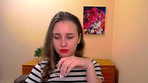 Snapshot of _nicole_new chatting on 03/11/25, 04:29 Nica online show from 03/11/25, 04:29