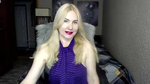 Snapshot of _night_fantasy_ chatting on 12/06/24, 04:17 Donella online show from 12/06/24, 04:17