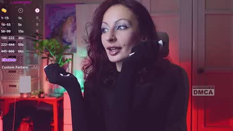 Snapshot of _owner_ chatting on 12/23/24, 05:43 The Supreme Goddess Rose online show from 12/23/24, 05:43