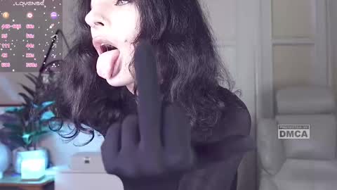 Snapshot of _owner_ chatting on 03/05/25, 07:17 The Supreme Goddess Rose online show from 03/05/25, 07:17