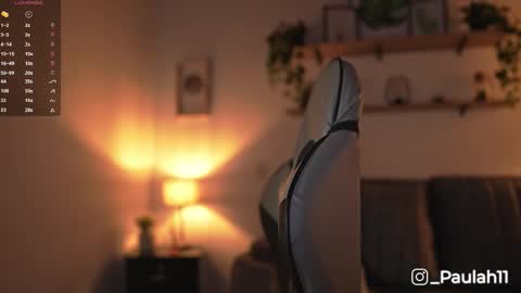 _paulah2 online show from 10/28/25, 08:00