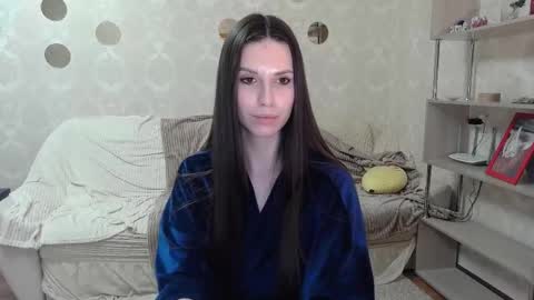 Snapshot of _pretty_fox_ chatting on 10/11/25, 03:43 _pretty_fox_ online show from 10/11/25, 03:43