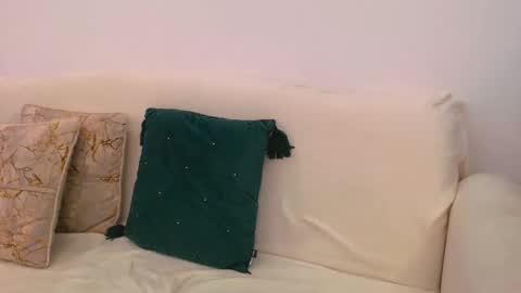 Snapshot of _queensarah_ chatting on 01/09/25, 09:47 Sarah online show from 01/09/25, 09:47