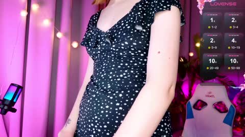 Snapshot of _ramona__ chatting on 01/03/25, 05:28 im Amy online show from 01/03/25, 05:28