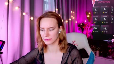 Snapshot of _ramona__ chatting on 01/04/25, 09:21 im Amy online show from 01/04/25, 09:21