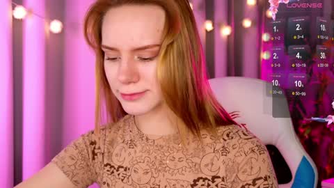 Snapshot of _ramona__ chatting on 01/21/25, 06:00 im Amy online show from 01/21/25, 06:00