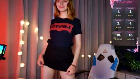 Snapshot of _ramona__ chatting on 02/10/25, 05:58 im Amy online show from 02/10/25, 05:58