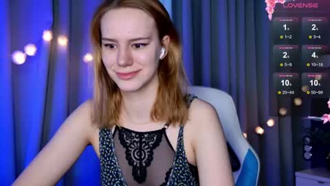 Snapshot of _ramona__ chatting on 02/20/25, 06:06 im Amy online show from 02/20/25, 06:06