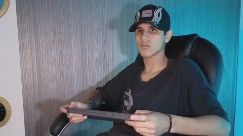 wav online show from 10/13/25, 06:46