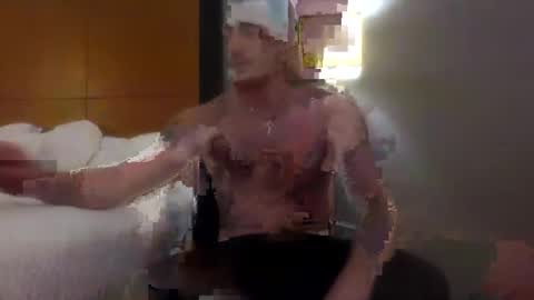 Snapshot of _redxxx chatting on 12/14/24, 05:07 REDxxx online show from 12/14/24, 05:07