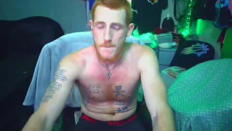 Snapshot of _redxxx chatting on 12/24/24, 04:55 REDxxx online show from 12/24/24, 04:55