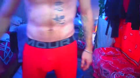 Snapshot of _redxxx chatting on 01/08/25, 10:06 REDxxx online show from 01/08/25, 10:06