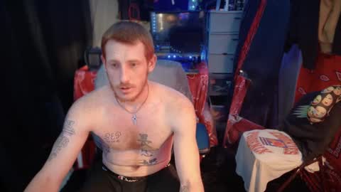 Snapshot of _redxxx chatting on 01/19/25, 10:39 REDxxx online show from 01/19/25, 10:39