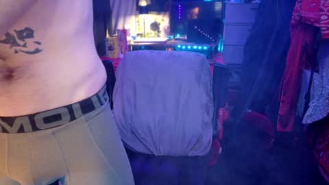 Snapshot of _redxxx chatting on 01/23/25, 09:50 REDxxx online show from 01/23/25, 09:50