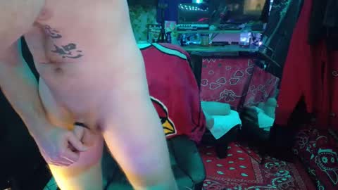 Snapshot of _redxxx chatting on 02/17/25, 10:29 REDxxx online show from 02/17/25, 10:29