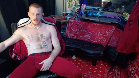 Snapshot of _redxxx chatting on 02/18/25, 08:25 REDxxx online show from 02/18/25, 08:25