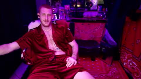 Snapshot of _redxxx chatting on 02/22/25, 05:12 REDxxx online show from 02/22/25, 05:12