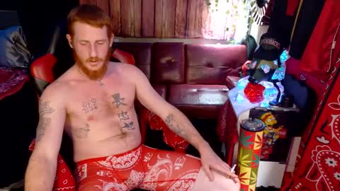 Snapshot of _redxxx chatting on 09/30/25, 05:01 REDxxx online show from 09/30/25, 05:01