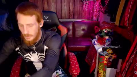 Snapshot of _redxxx chatting on 10/05/25, 07:07 REDxxx online show from 10/05/25, 07:07