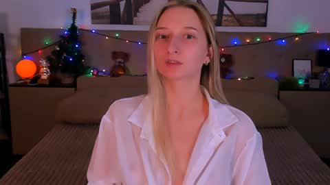 I am Rina online show from 12/29/24, 12:45