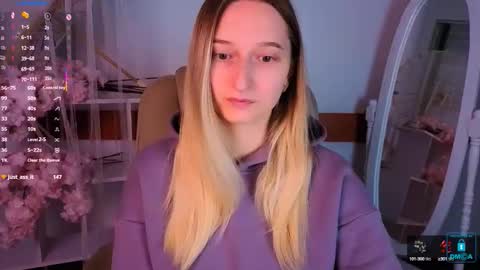 I am Rina online show from 10/12/25, 05:39