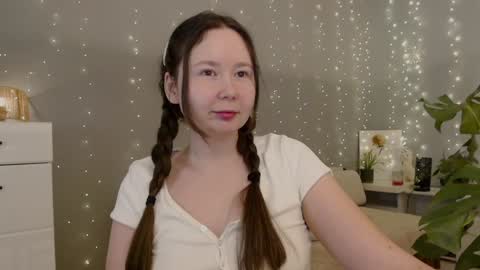 Snapshot of _rosie_cheeks_ chatting on 01/11/25, 07:38 See you online show from 01/11/25, 07:38