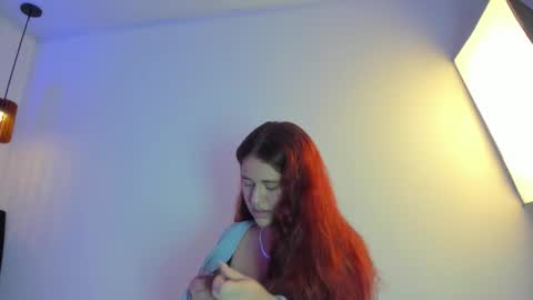 _ruby_red online show from 10/20/25, 03:40