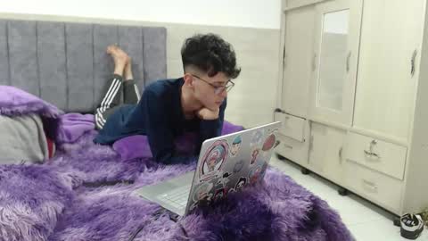 _ruby_red online show from 11/15/25, 04:25