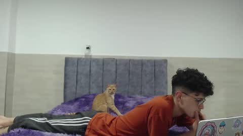 _ruby_red online show from 11/20/25, 02:45