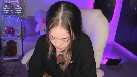   online show from 12/11/24, 05:37