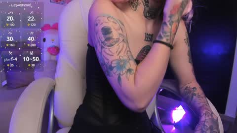   online show from 01/24/25, 11:37