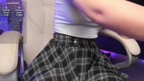   online show from 01/28/25, 12:00