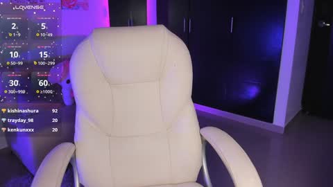   online show from 02/06/25, 03:09