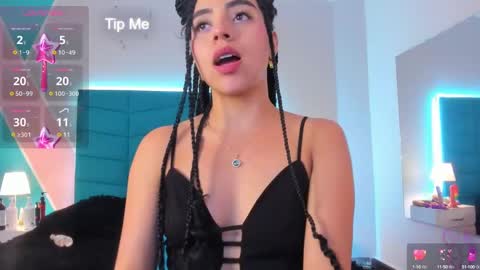 Snapshot of _samara_conner chatting on 02/19/25, 06:33 Samara online show from 02/19/25, 06:33