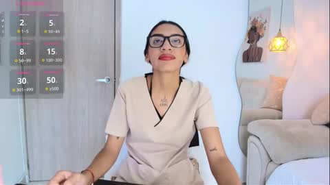 SAMARA SMITH  online show from 10/08/25, 07:44