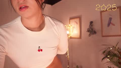 Snapshot of _samycute chatting on 01/02/25, 01:30 Samy. online show from 01/02/25, 01:30